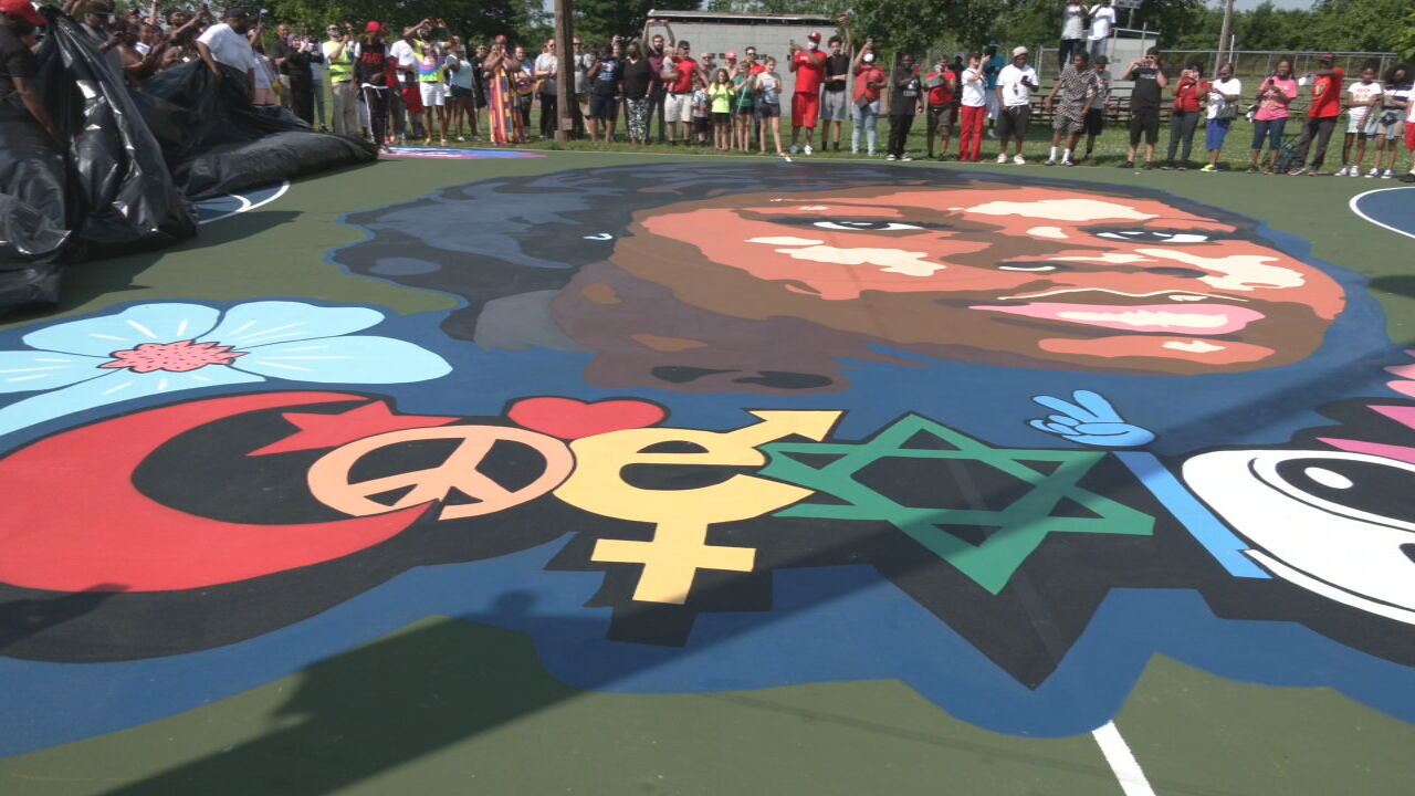 Breonna Taylor basketball court mural.jpeg